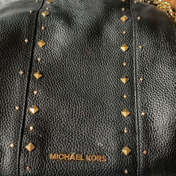 Michael Kors handbag (includes matching wallet) - Picture 3 of 11